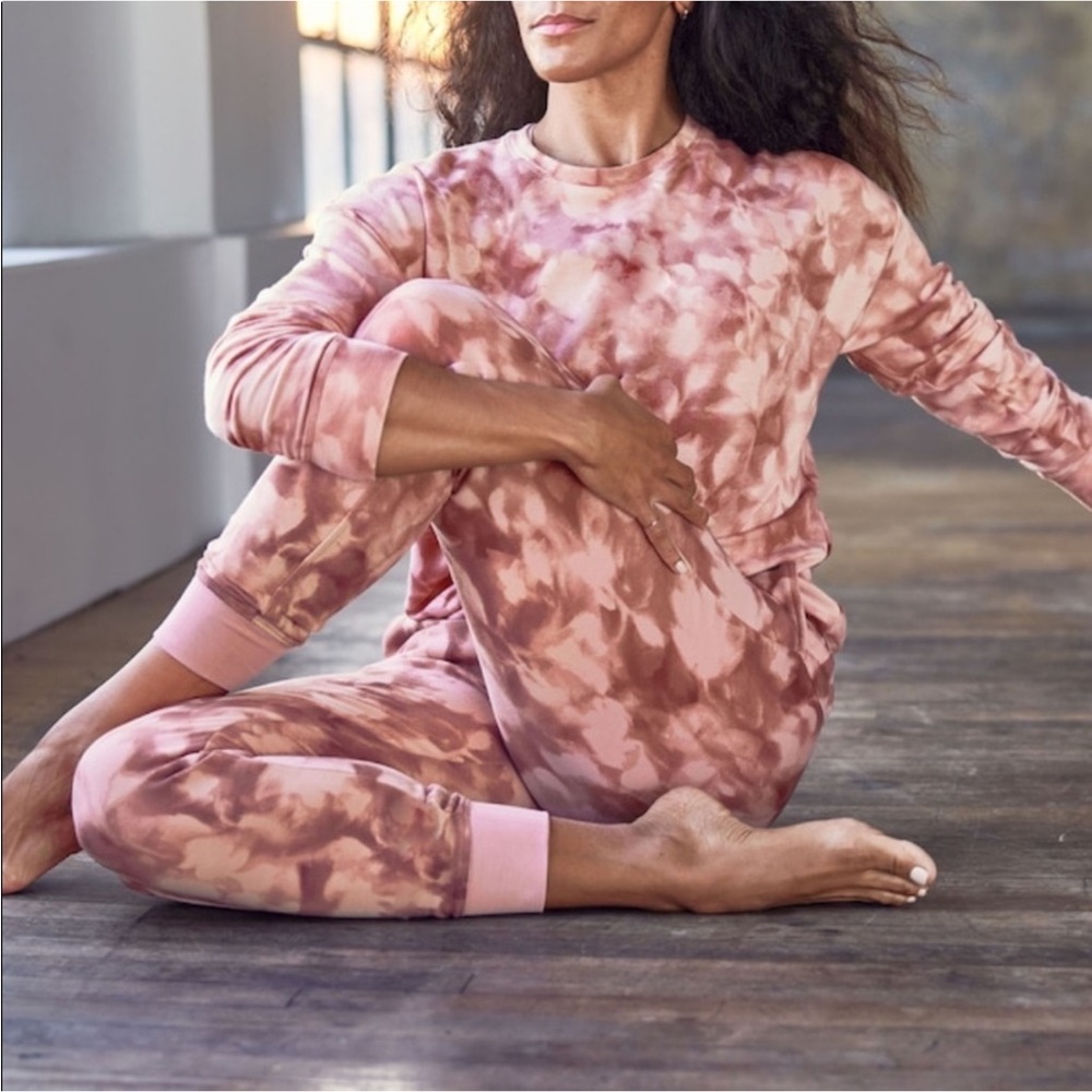Athleta Studio To Street Print Sweatshirt